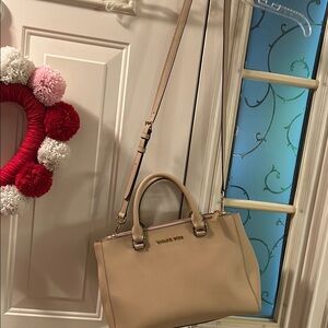 Michael Kors Tan Leather Handbag
